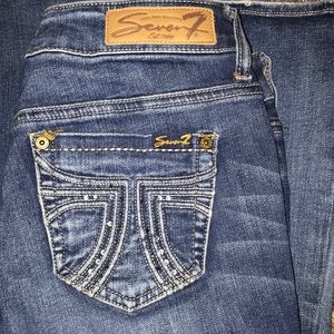 Seven 7 jeans Size 4 Inseam 31 inches